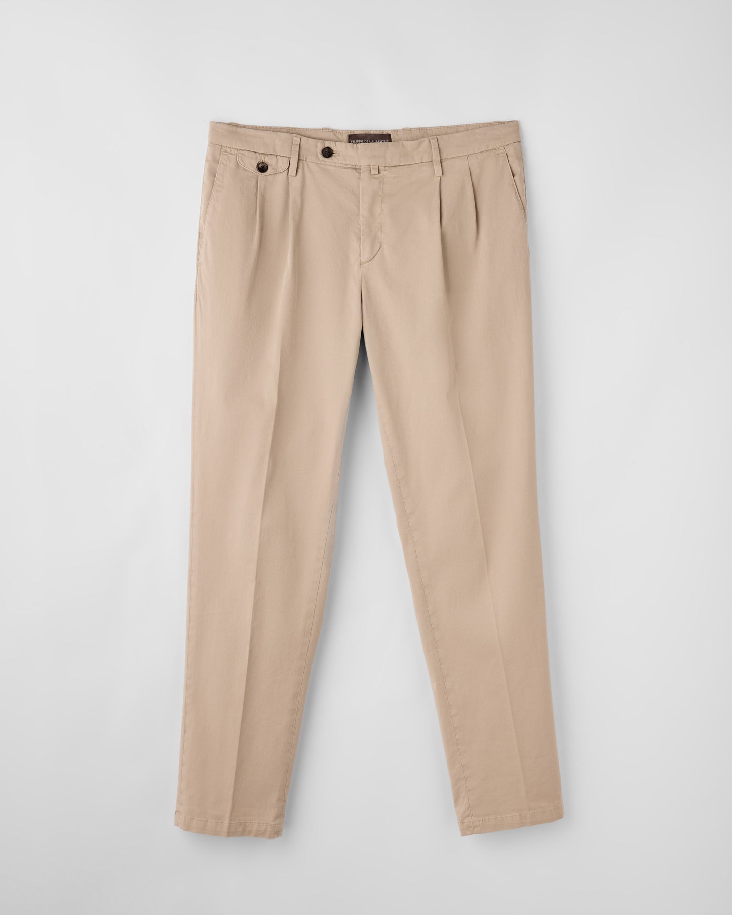 Pleated chino trousers
