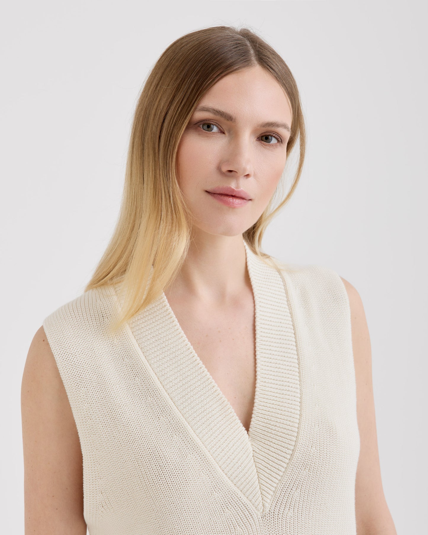 V-neck sweater |242391|