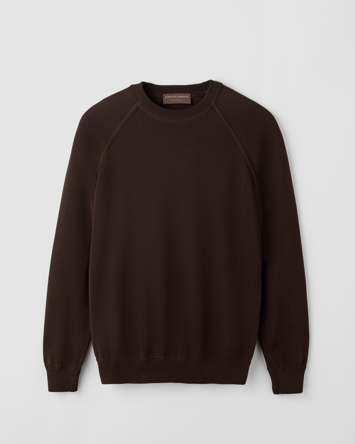 Raglan sleeve crewneck