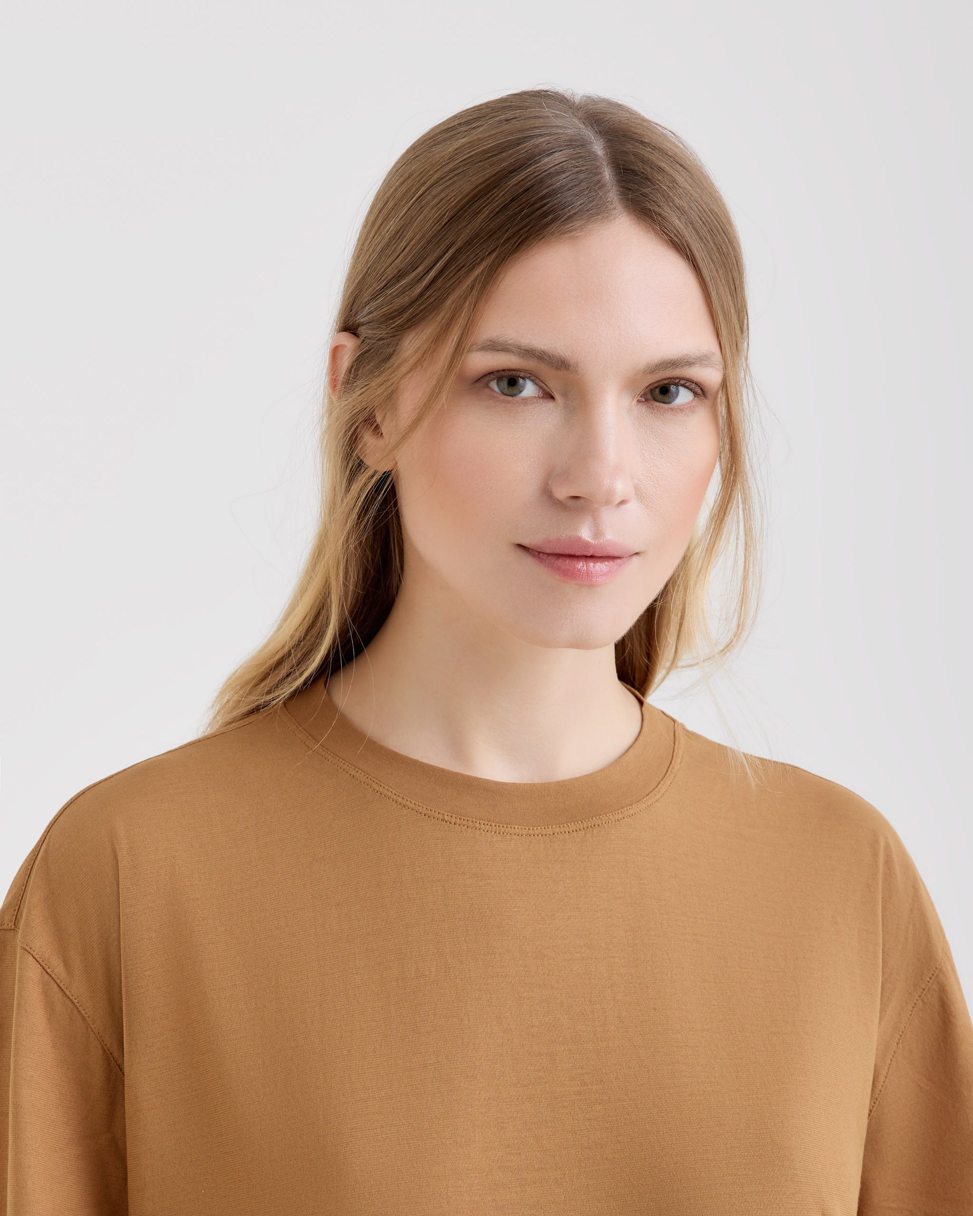 T-shirt over Cammello chiaro | Filippo De Laurentiis