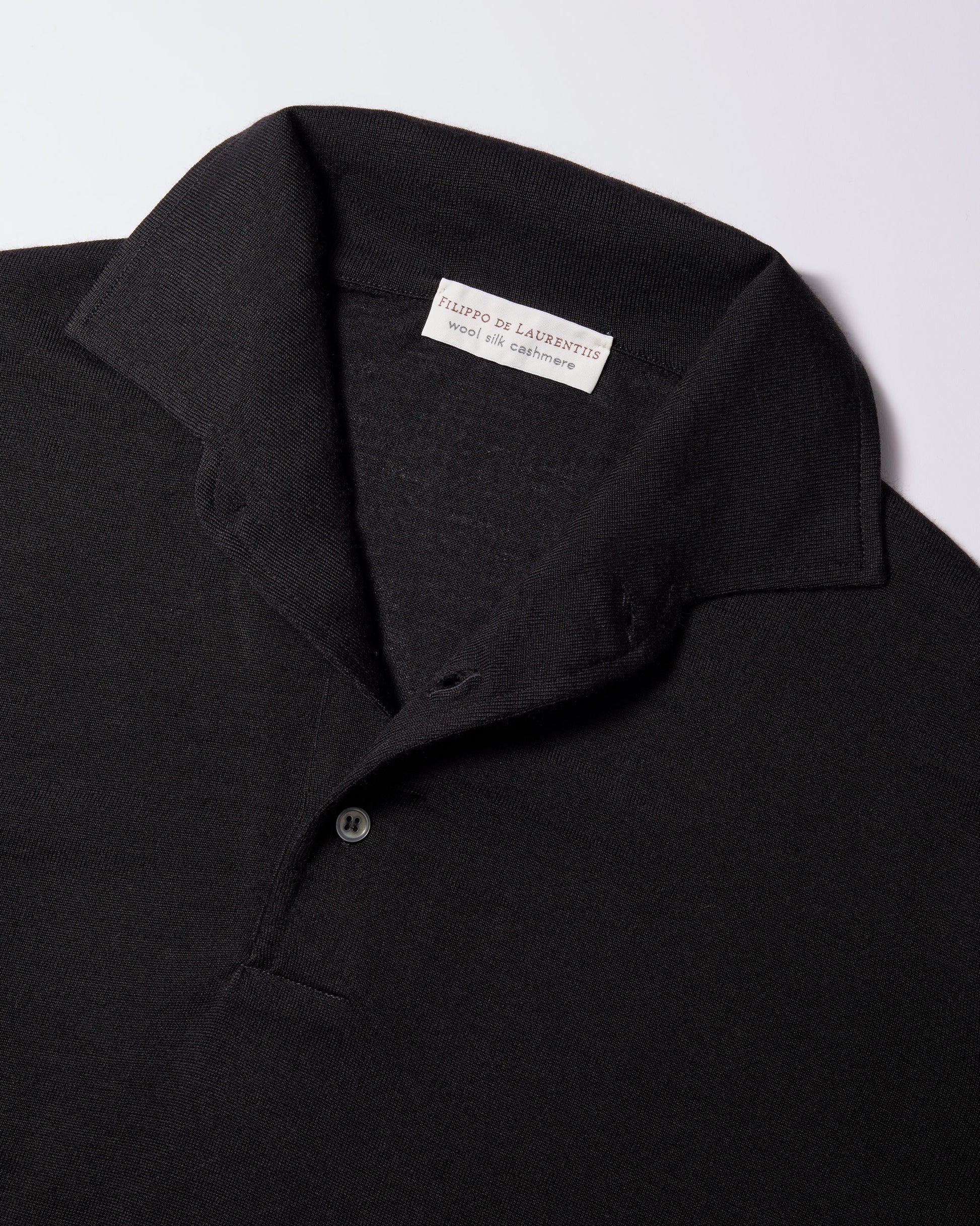 One piece collar polo sweater Black | Filippo De Laurentiis