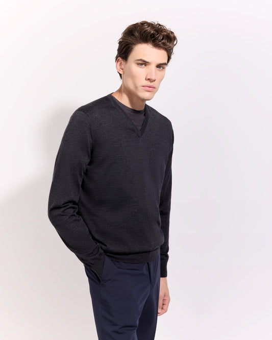 V-neck sweater  Charcoal grey | Filippo De Laurentiis